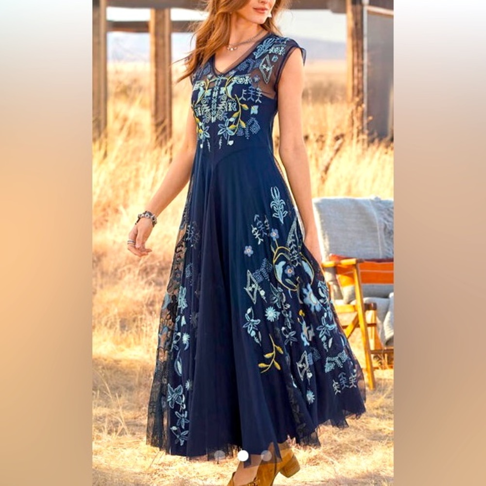 Stunning mother of the bride dress